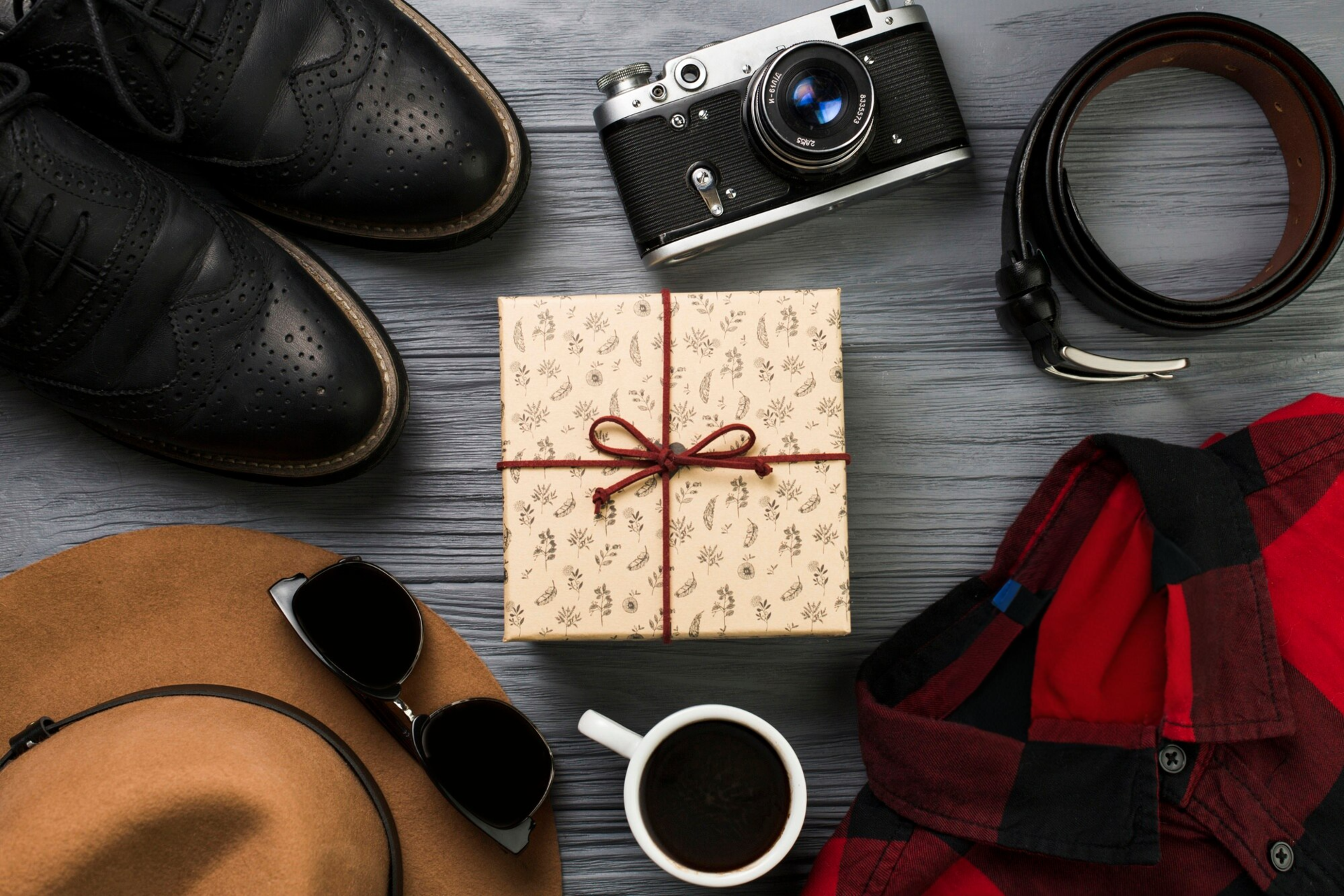 что можно подарить крёстному на день рождения