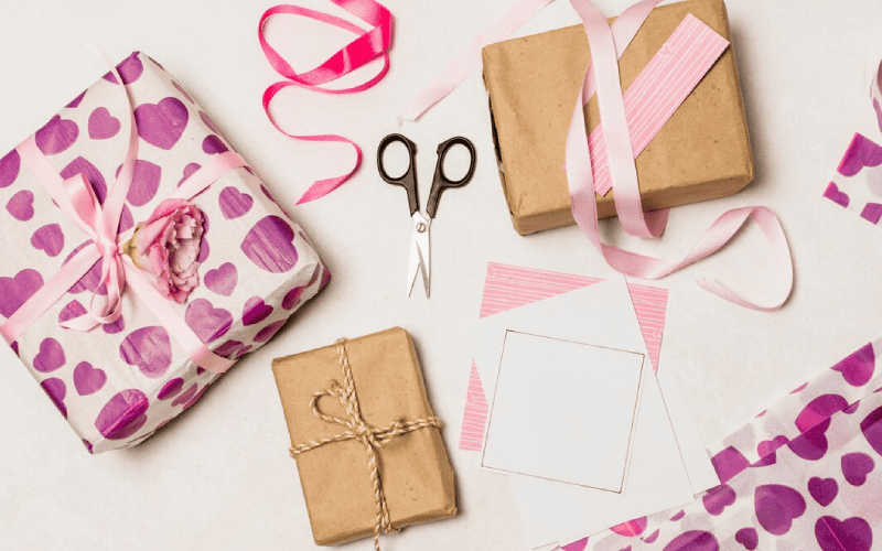 что можно подарить на день рождения старшей сестре